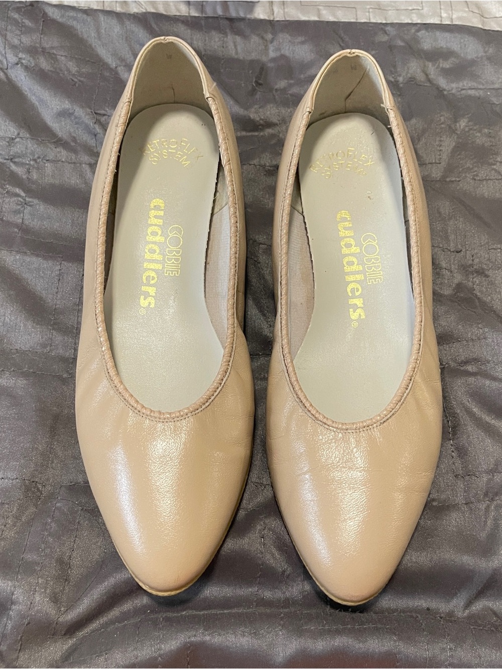 Women’s Beige Ballet Flats